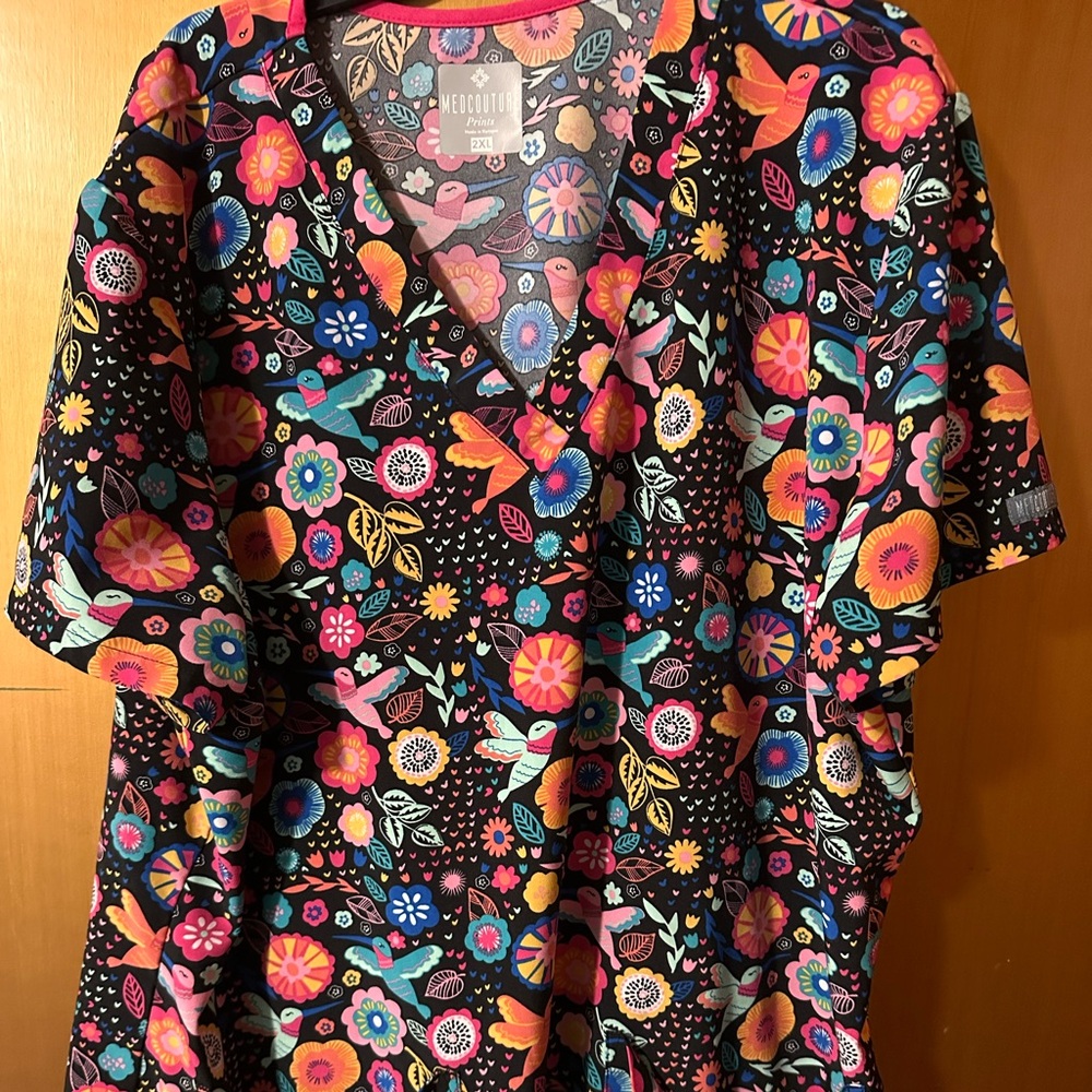 Hummingbird Scrub top.